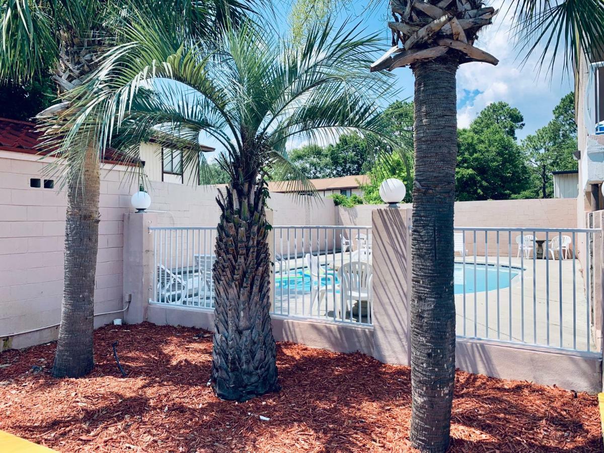 Super 8 By Wyndham Ft Walton Beach Fort Walton Beach Exteriör bild