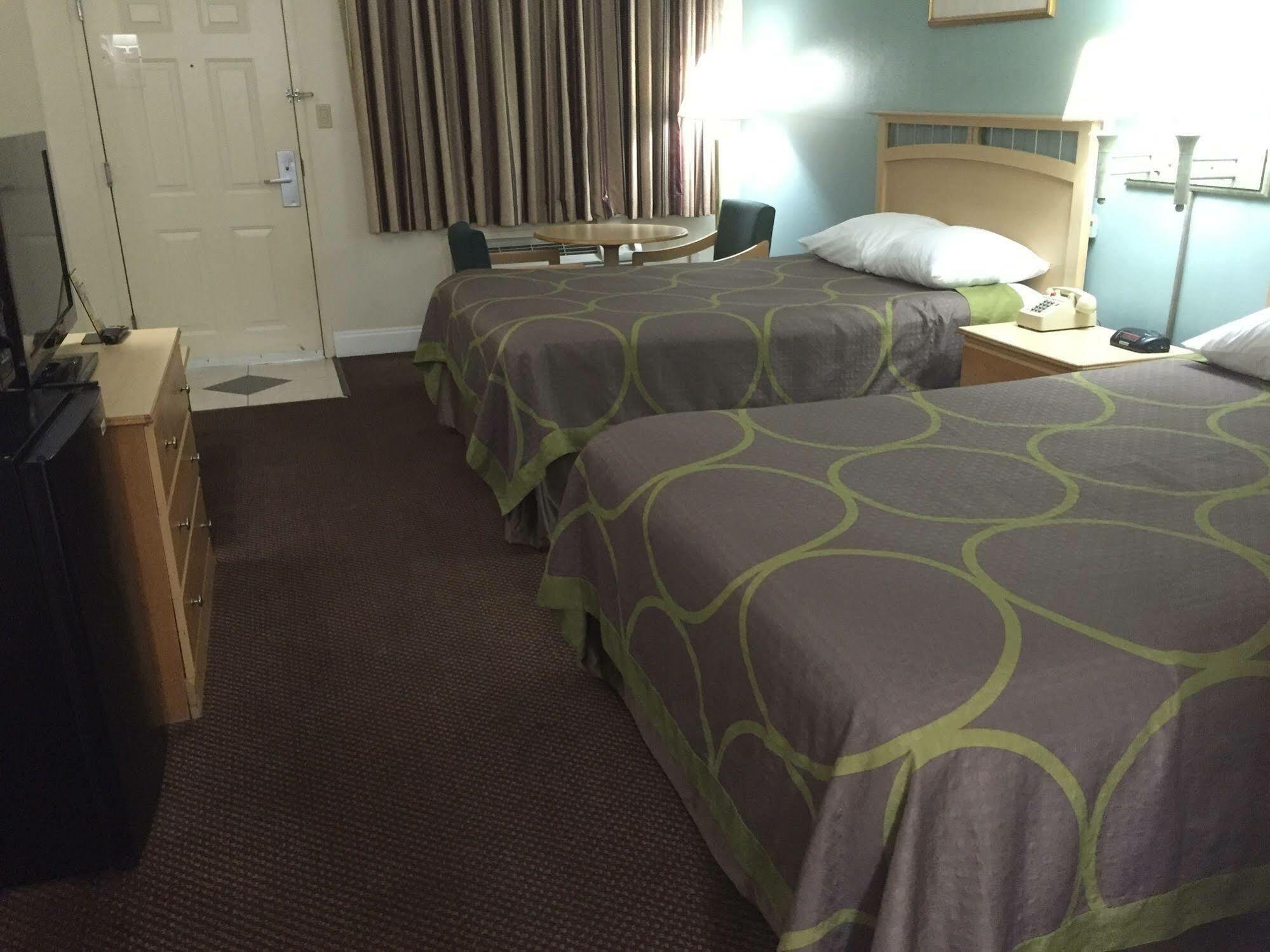 Super 8 By Wyndham Ft Walton Beach Fort Walton Beach Exteriör bild