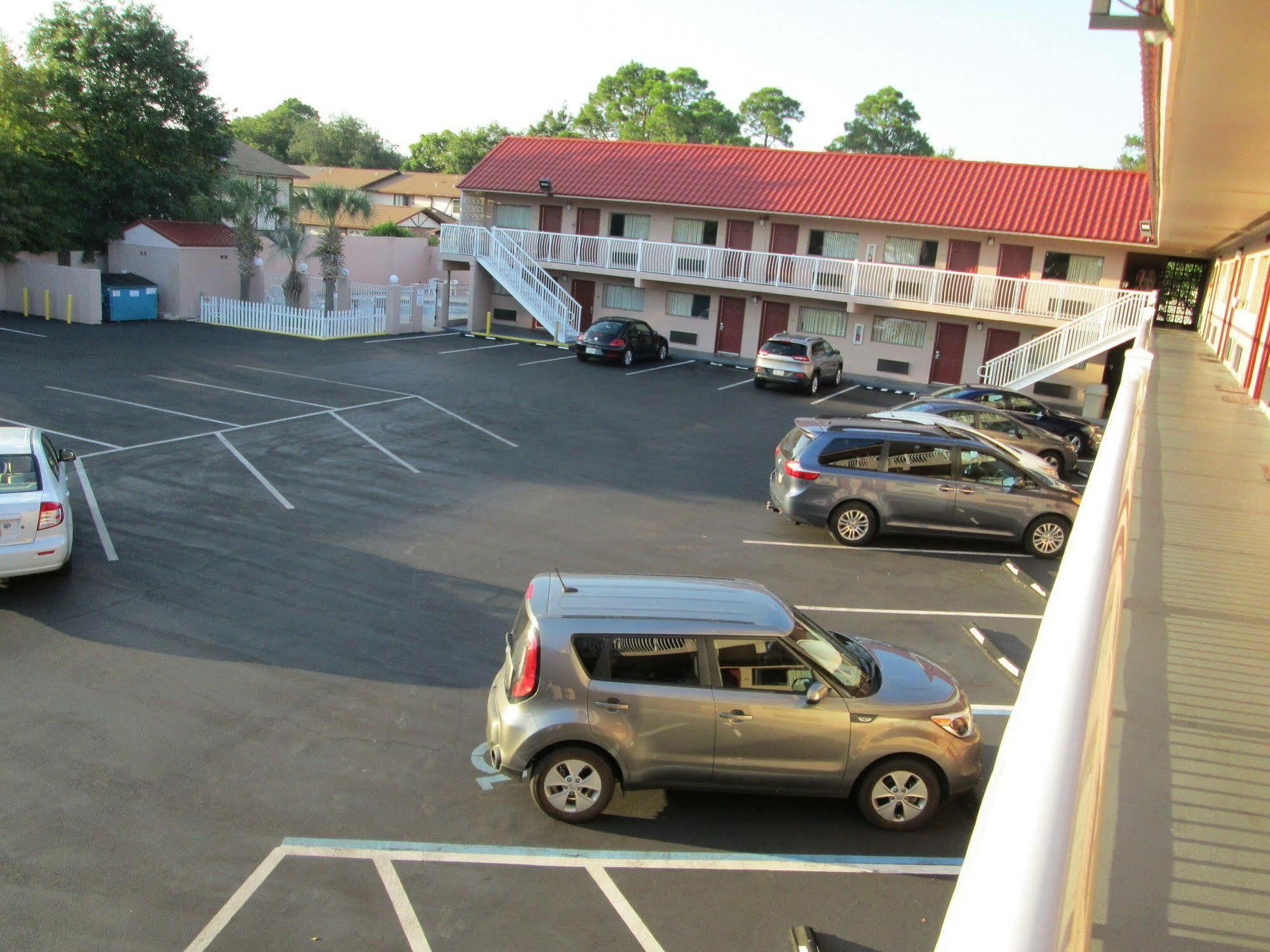 Super 8 By Wyndham Ft Walton Beach Fort Walton Beach Exteriör bild